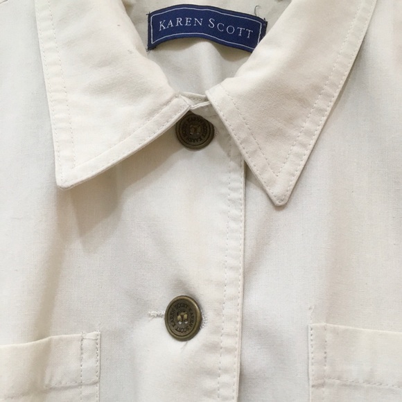 3/$20 Barn coat - Picture 2 of 6